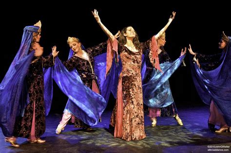 Quincy Shirinpour's Amsterdam Extravaganza: A Cultural Fusion of Music, Dance, and Persian Elegance