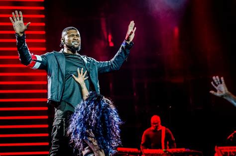 Usher's Surprise Amsterdam Concert: An Evening of Unforgettable Hits and Unexpected Twists!